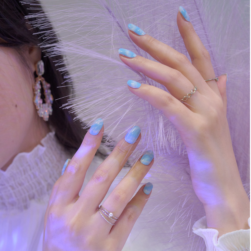 Load image into Gallery viewer, Cloudy Neon Glow