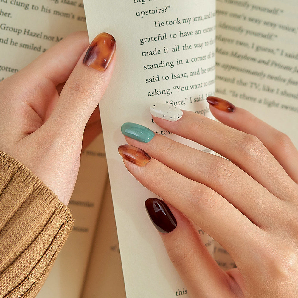 Load image into Gallery viewer, Black Sugar Bonbon Chocolat